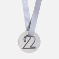 Медаль Fundo, серебристая с 3D-подвеской Symbol, цифра 2 от martvrn.ru