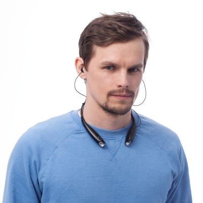 Bluetooth наушники stereoBand, ver.2, черные от martvrn.ru