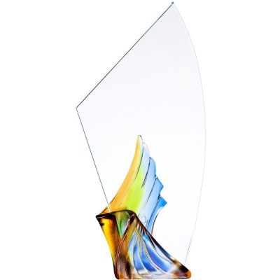 Стела Fair Wind от martvrn.ru