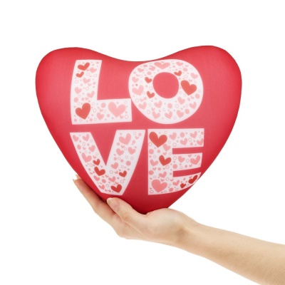 Подушка декоративная FrostyLove на заказ, сердце от martvrn.ru
